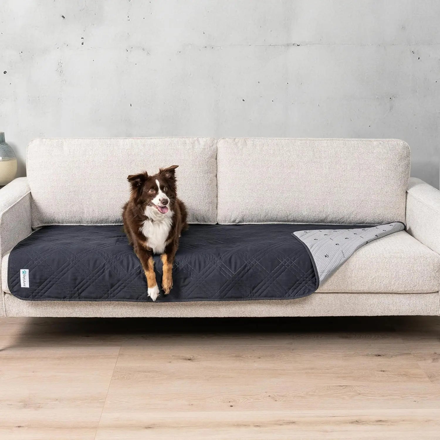 Reversible Waterproof Couch Cover – Washable Furniture Protector for Pets