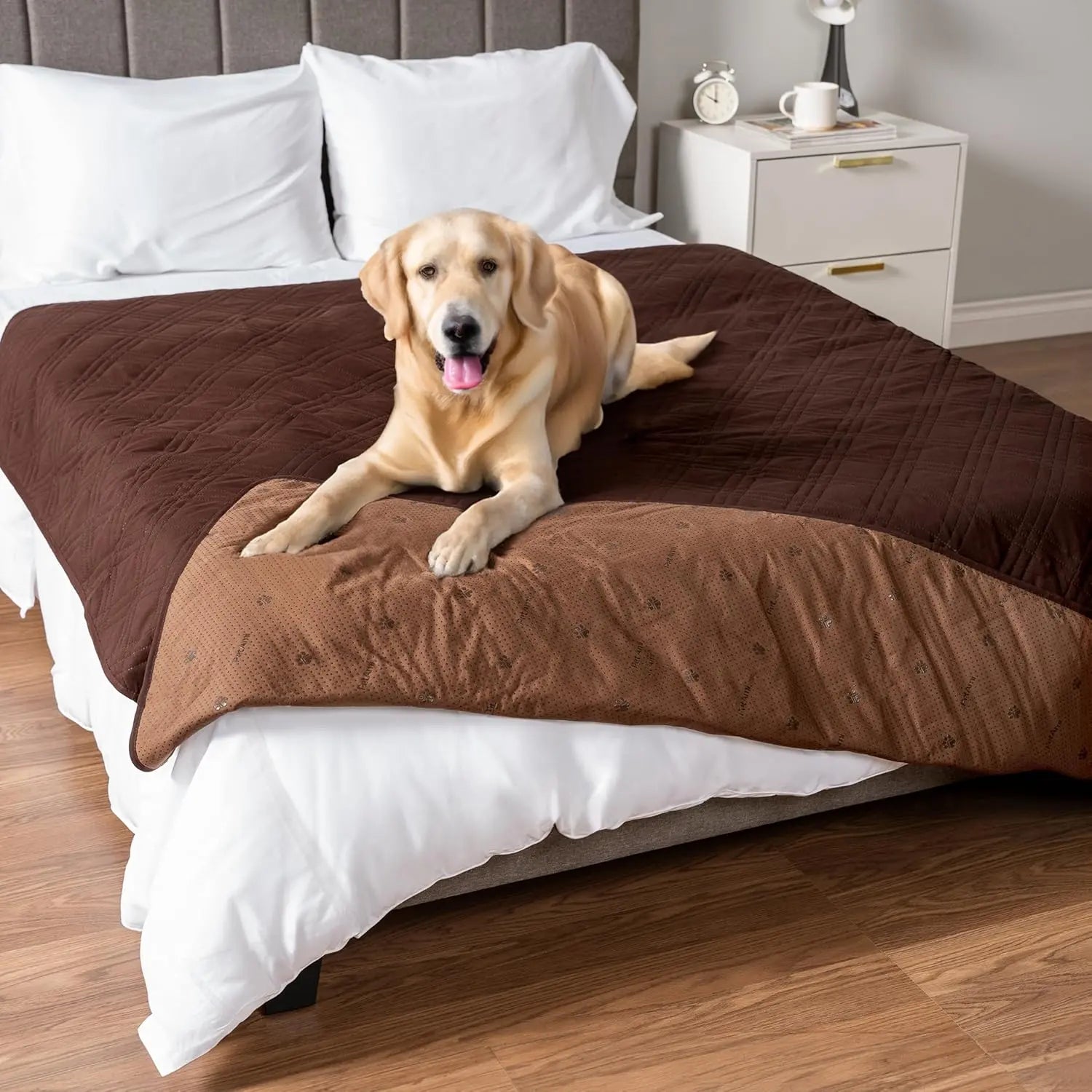 Reversible Waterproof Couch Cover – Washable Furniture Protector for Pets